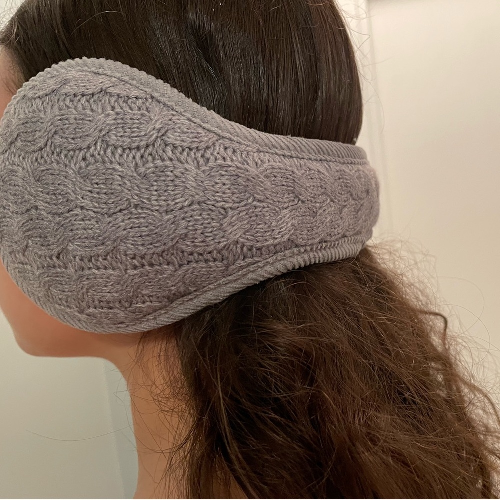 NWOT Cable Knit Earmuffs